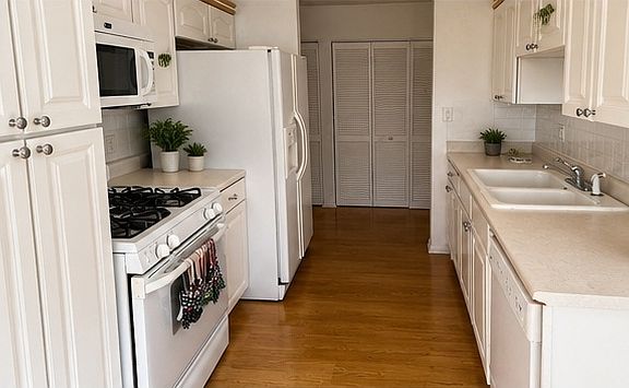 5th image of 106 Cedar Ct