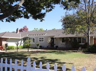 988 Saint Joseph Ave, Los Altos, CA 94024