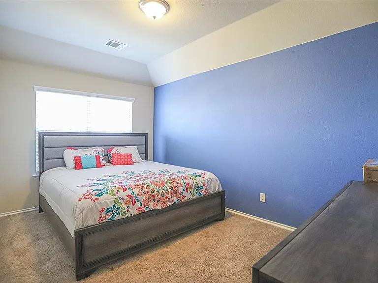 2182 Liriope Ln — Photo 29