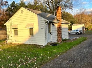 7908 N Hix Rd, Westland, MI 48185