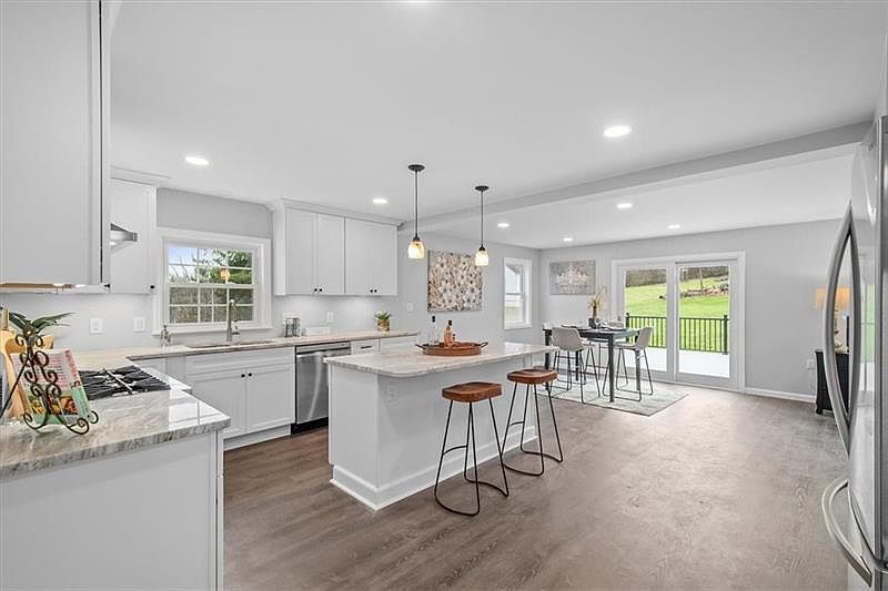 3268 E Hardies Rd, Gibsonia, PA 15044 Zillow