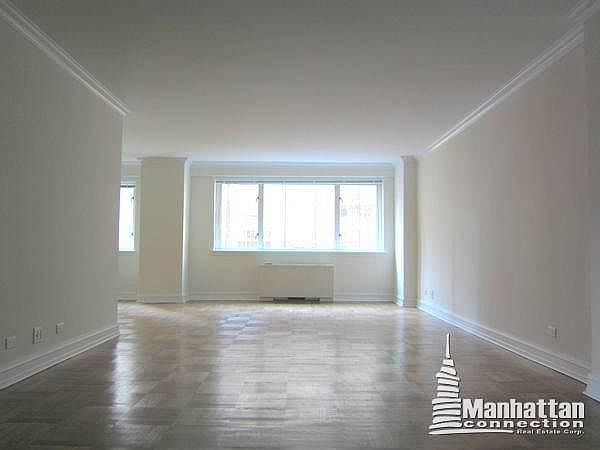 1st image of 200 E 71st St APT 17K