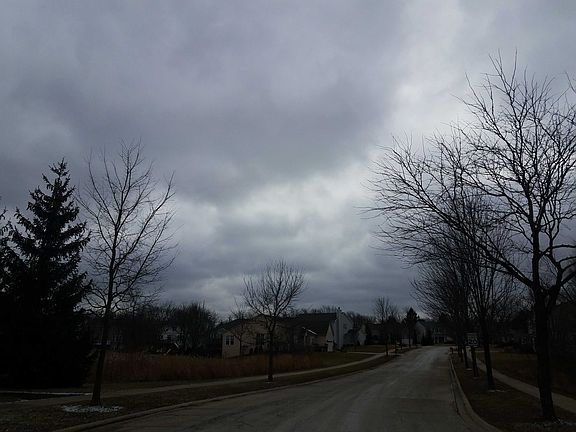5th image of 518 N Prairie Ln