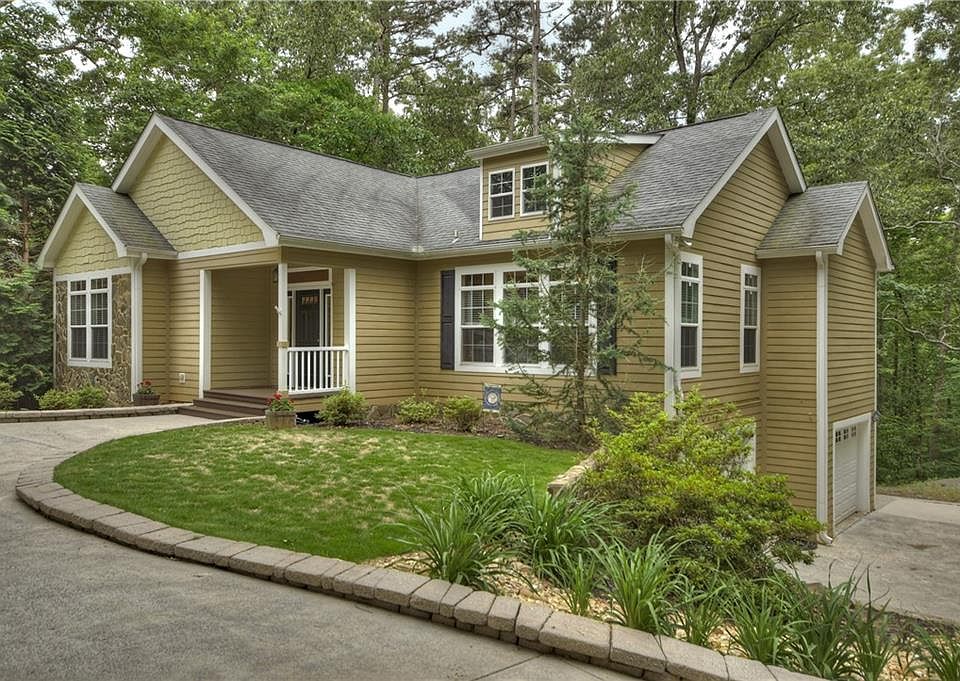 1st image of 400 Westwoods Dr