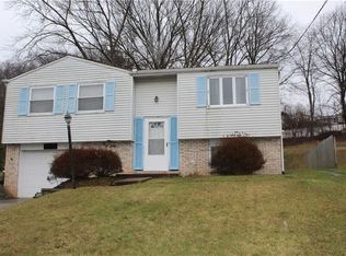 565 Catskill Dr, Pittsburgh, PA