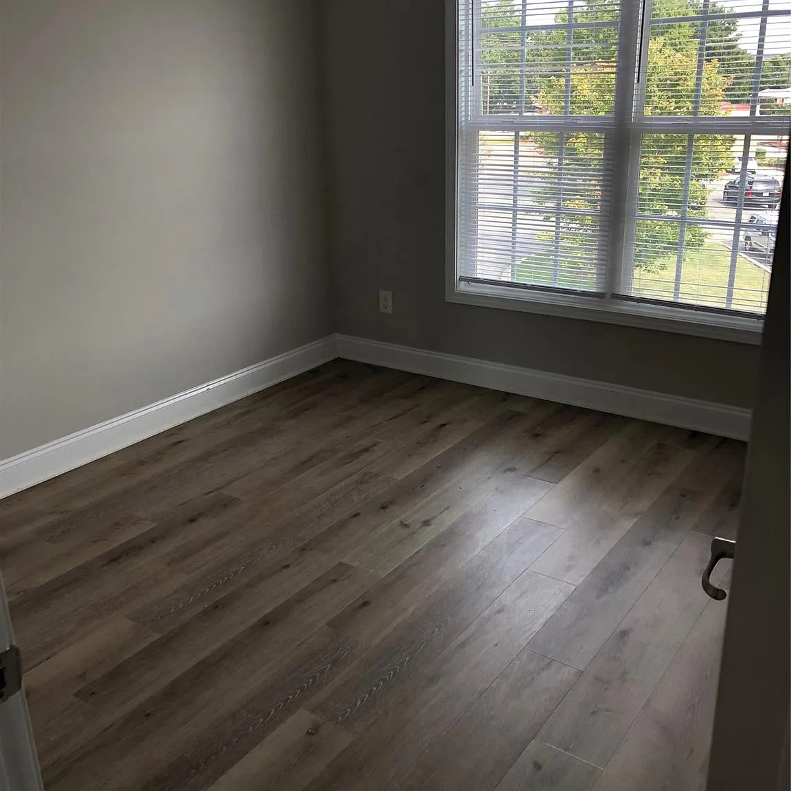 3 bed, 2.5 bath, 1436 sqft, $1,800 — Photo 4