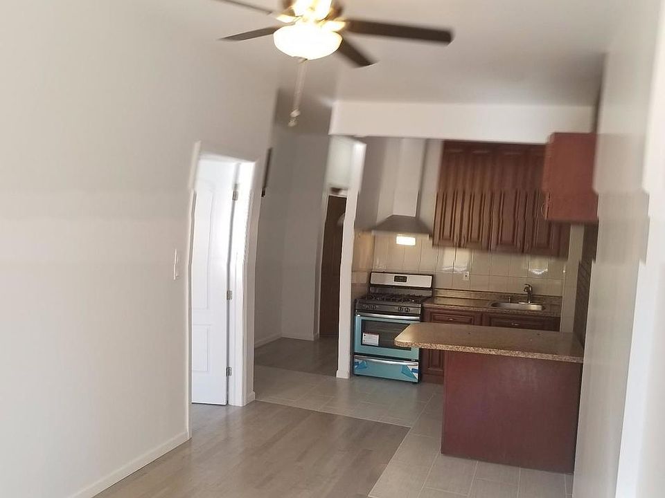 1st image of 207 E 115th St APT 5