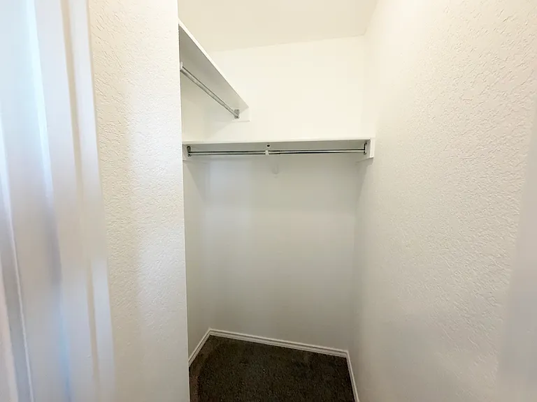 847 Quitman Oak — Photo 36