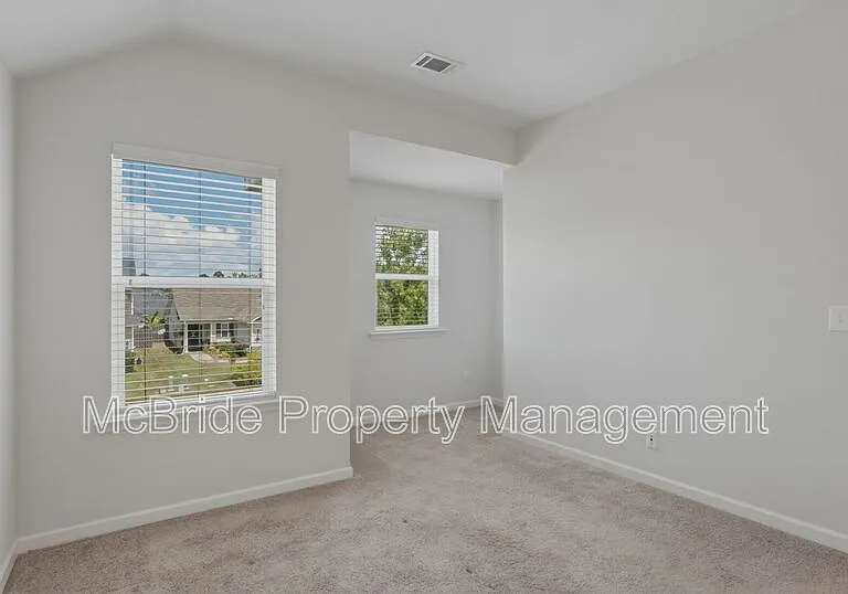 1653 Tralee Ct — Photo 15