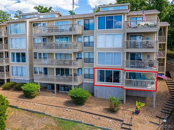 3rd image of 875 Parkside Pl Unit A101