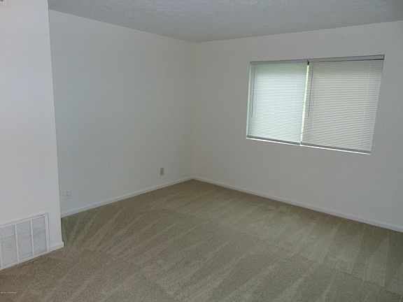 2nd image of 7050 Wildwood Cir APT 99