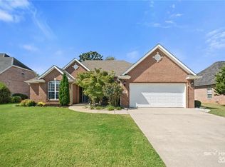 5306 S 45th St, Bentonville, AR 72758