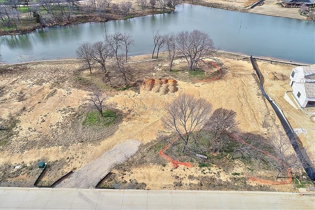 1880 Lakeshore Dr Roanoke Tx 76262 Zillow