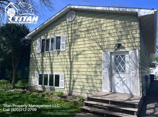 1875 S Main St #1, Oshkosh, WI 54902