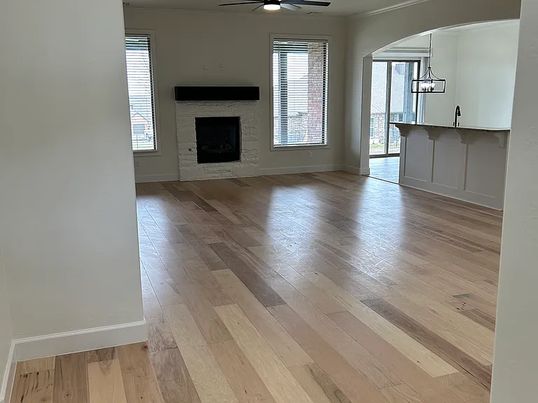 3573 Riverfront Dr — Photo 8