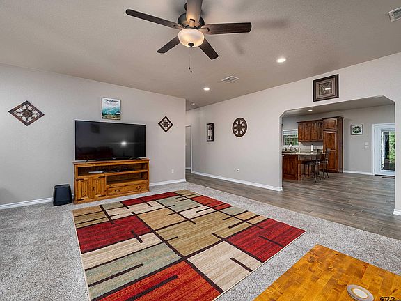 5th image of 10517 County Road 4101