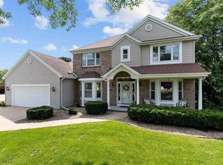 18 Balsam Ct, Appleton, WI 54913