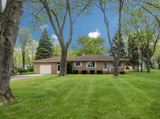 2402 Von Esch Rd, Plainfield, IL 60586