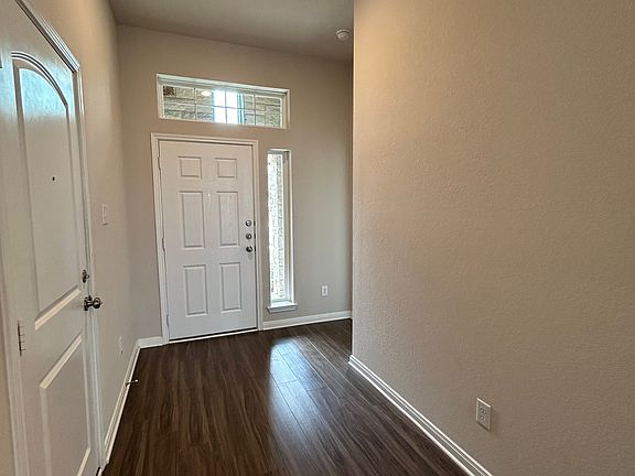 2nd image of 10000 Kensley Rose Dr