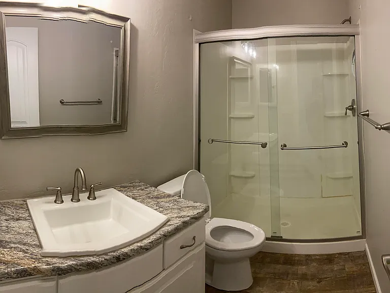102 W Loma Vista Dr #104 — Photo 20