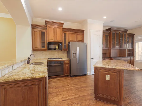 7920 Bishop Rd, Plano, TX 75024