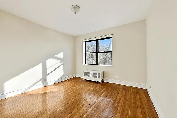 Rented by Weichert Realtors House & Home | media 28