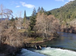 9494 Upper Applegate Rd, Jacksonville, OR 97530