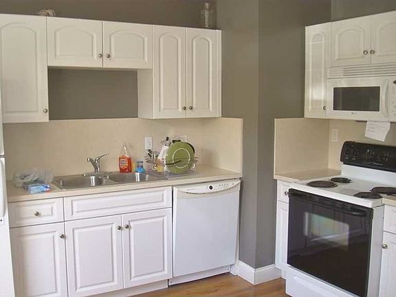 4th image of 1309 SE 1st Street # 2 Nd Floor