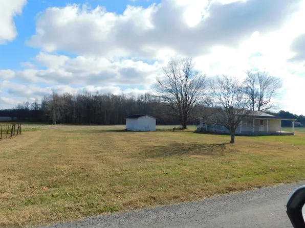 998 Floyd Rd, Manchester, TN 37355
