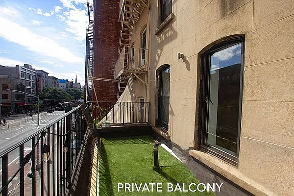 Rented by Jonis Realty | media 31