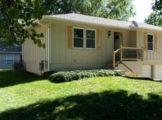 2507 S Trail Ridge Dr, Independence, MO 64055