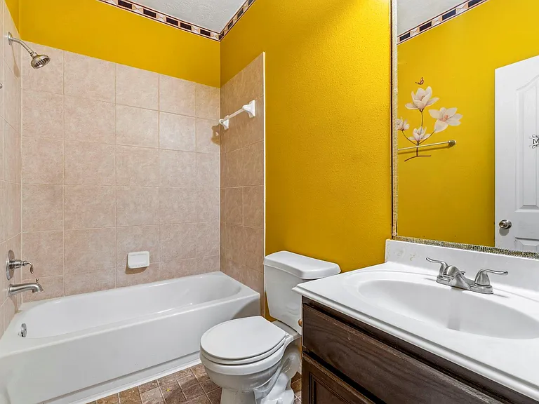 8203 Loetsch Ridge Way — Photo 24