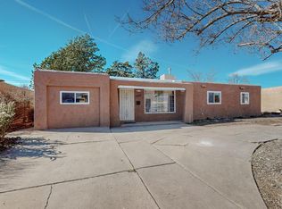 1409 Rhode Island St NE, Albuquerque, NM 87110
