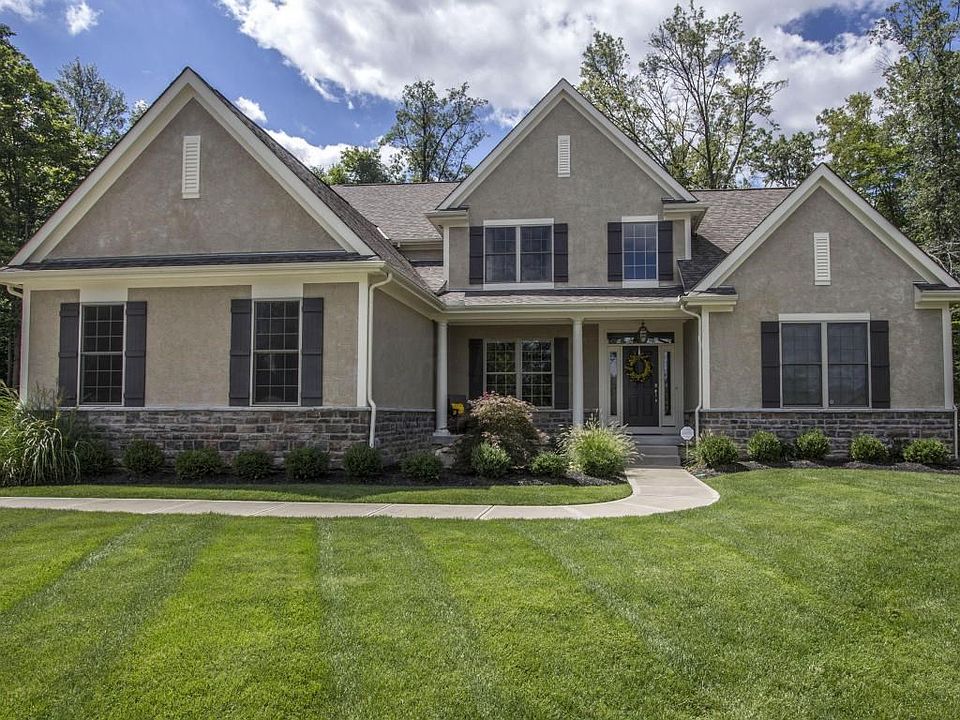 1st image of 2241 Maple Leaf Ct