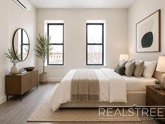 4th image of 181 Chauncey St #4A