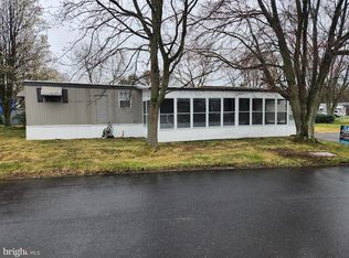 210 Nevada Ave, Williamstown, NJ 08094
