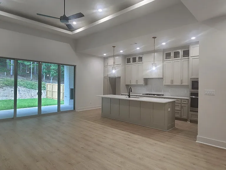 133 McKinley Cir — Photo 4