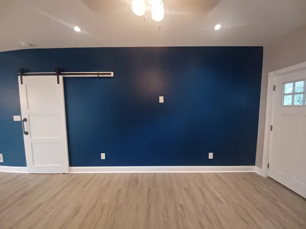 (undisclosed Address), Cleveland, OH 44113