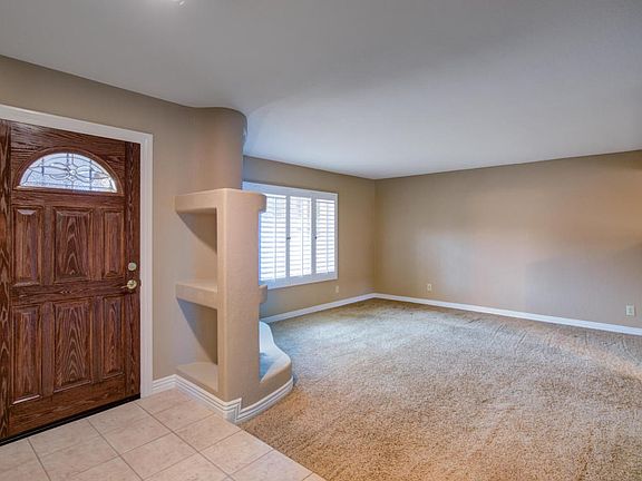 04 5645 W Redfield Rd, Glendale