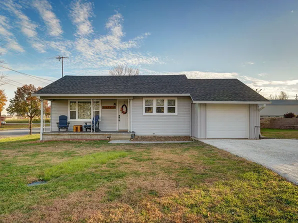 1104 W Main Street, Buffalo, MO 65622