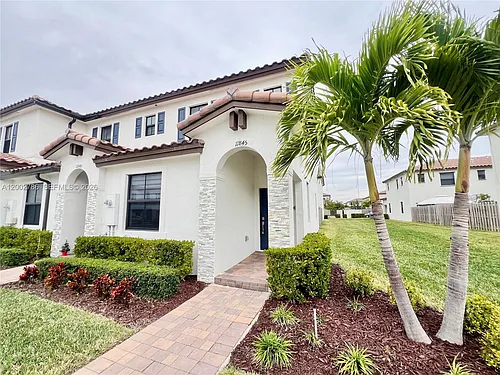 11845 SW 247th Ter #11845 Photo 1