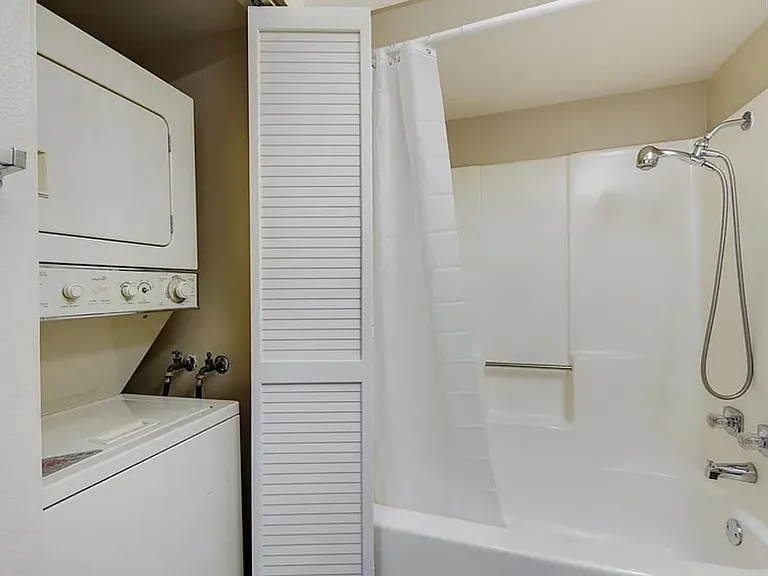 2415 Horizon Ln #129 — Photo 16