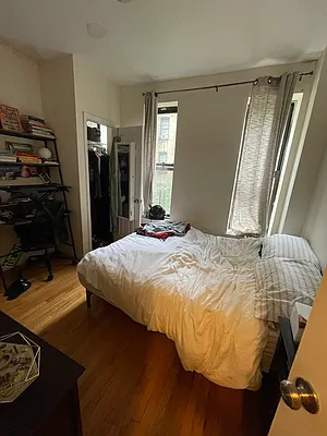 Rented by Eric Goodman Realty Corp | media 16