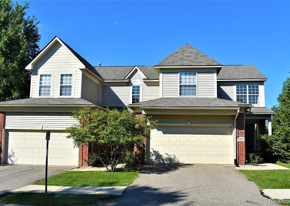 1st image of 22495 Trillium Dr
