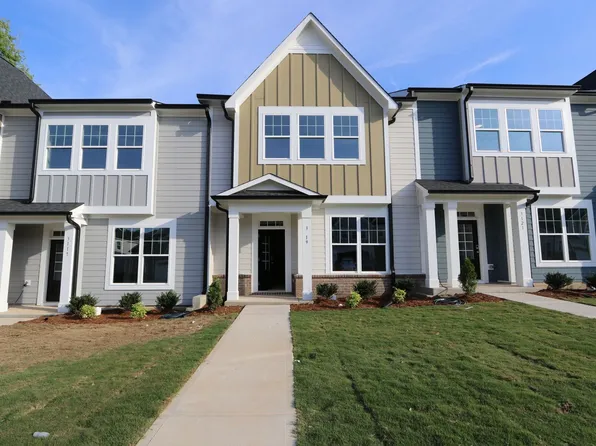 3119 Cathedral Comb Dr, Apex, NC 27502