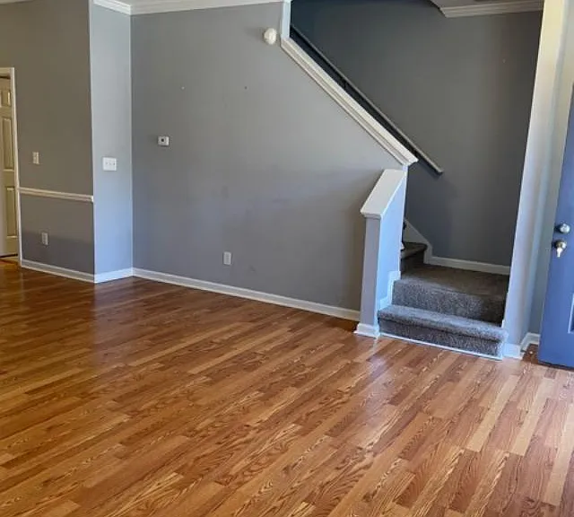 4684 Liberty Square Dr — Photo 4