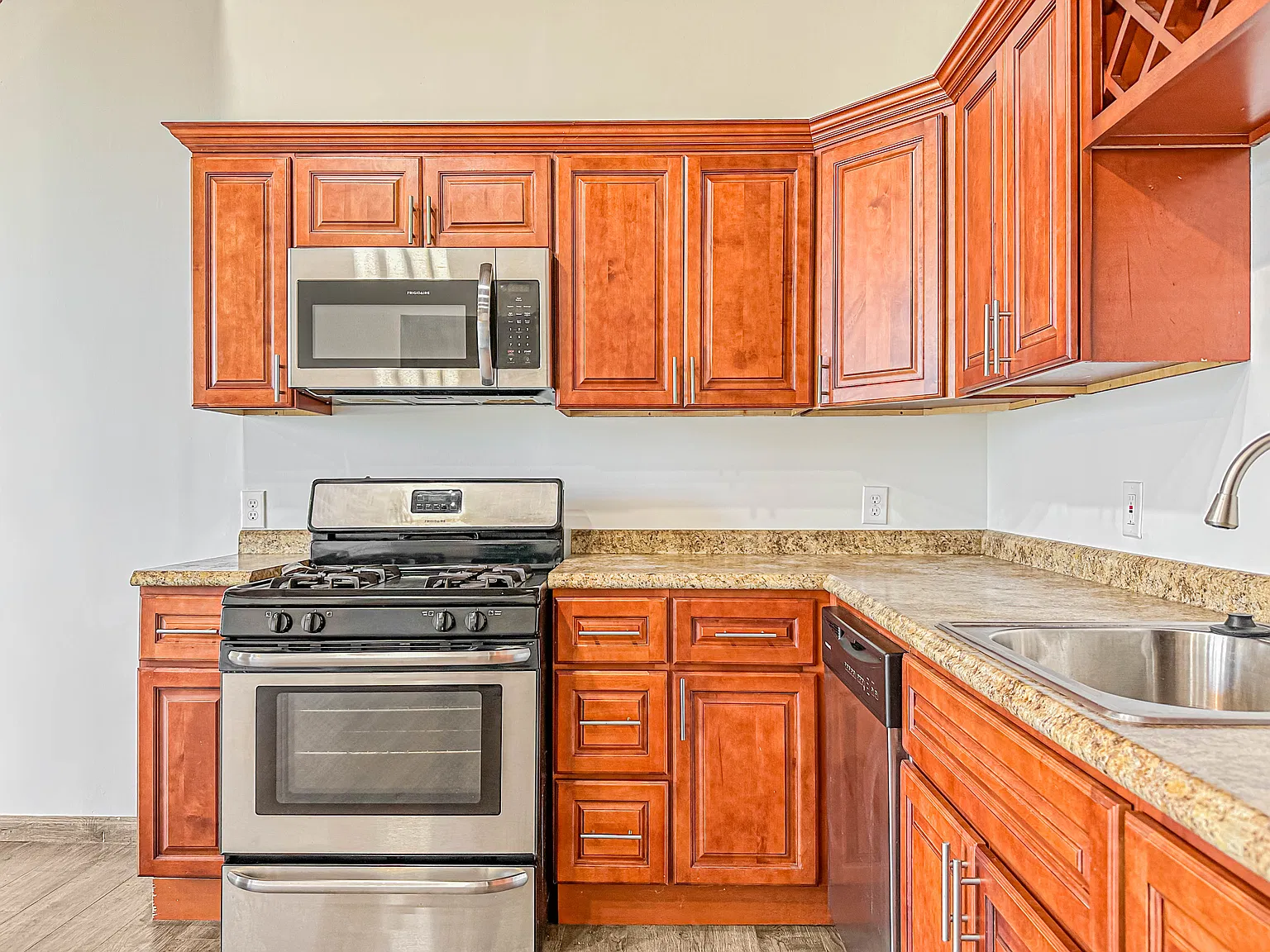 3554 Sepviva St — Photo 1