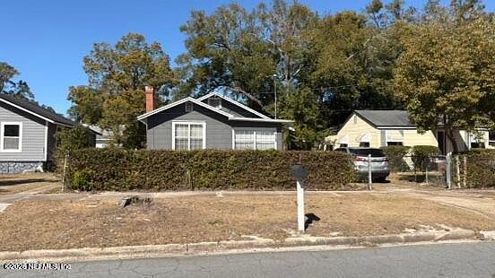 1st image of 529 W 59TH Street