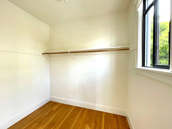 5th image of 2395 Francisco St APT 105
