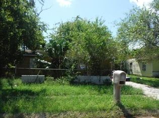 923 W 11th St, Freeport, TX 77541